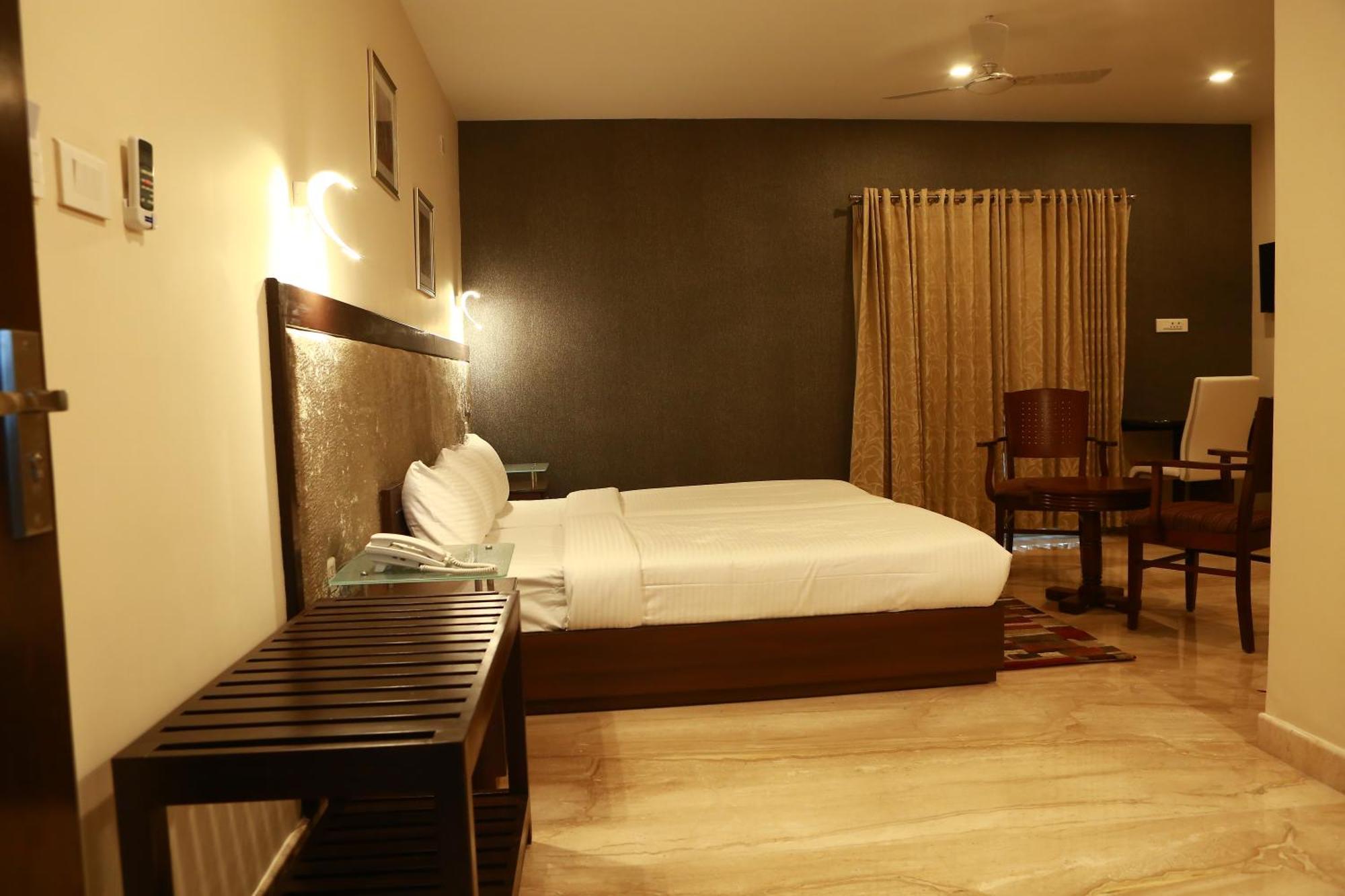 D Breeze Suites Devanahalli Dış mekan fotoğraf