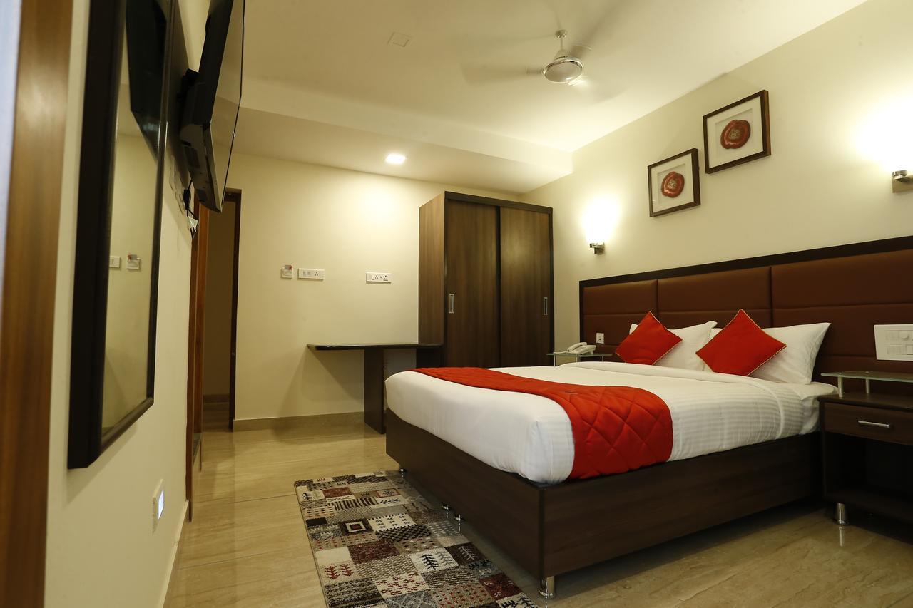 D Breeze Suites Devanahalli Dış mekan fotoğraf