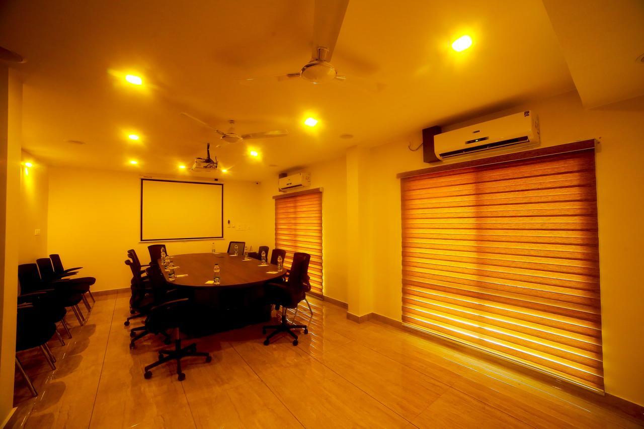 D Breeze Suites Devanahalli Dış mekan fotoğraf